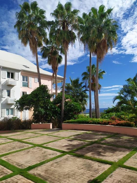 Charmant Appartement En Bord De Mer Avec Piscine Gourbeyre Luaran gambar